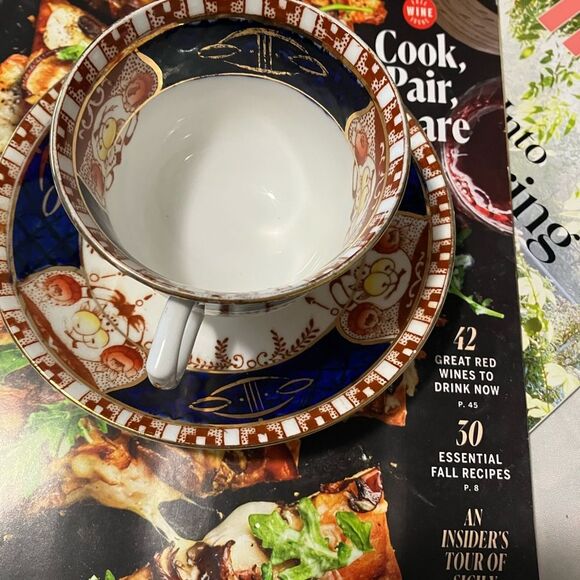 Antique Royal Vale Colclough Imari Cup and Saucer, made in Longton, England. - Picture 12 of 16